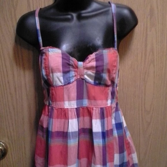 dress - Picture 1 of 3